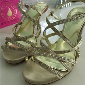Women’s Gold Heels